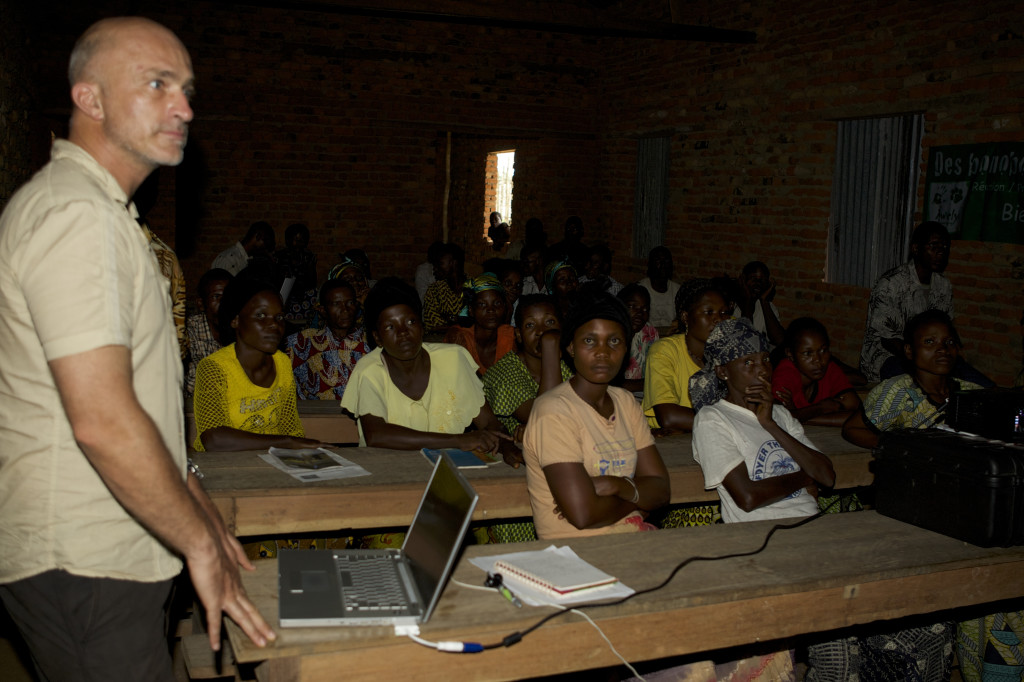 Renaud Fulconis giving a presentation on development in a village in DR Congo. Photo credit: Awely
