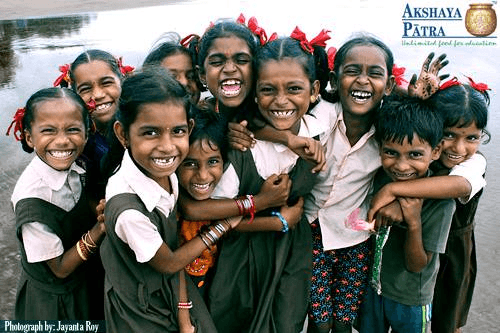 We will be visiting Akshaya Patra in Jaipur which is an NGO serving daily meals to 1.3 million children around India. Magical India supports this charity and its inspiring work.