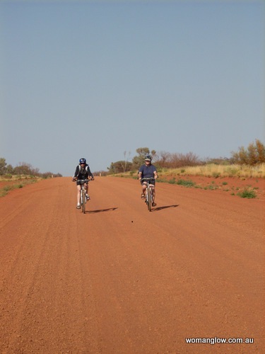 Cycling to Uluru
