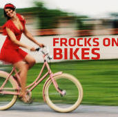 Happyzine story - Frocks on Bikes