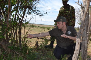 Philip removing a snare on patrol with our Kenyan team