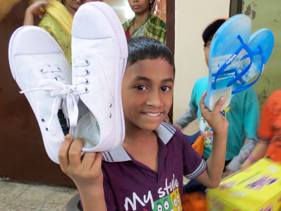 Moeloco is a social enterprise giving shoes to kids